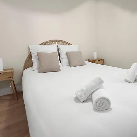 Appartement Maison 10 Min De Beziers, 30 Min De La Mer Et Sa Terrasse Panoramique