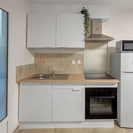 Appartement Maison 10 Min De Beziers, 30 Min De La Mer Et Sa Terrasse Panoramique *