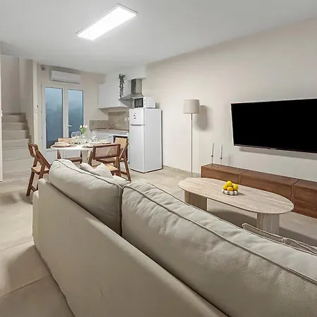 Maison 10 Min De Beziers, 30 Min De La Et Sa Terrasse Panoramique Puissalicon